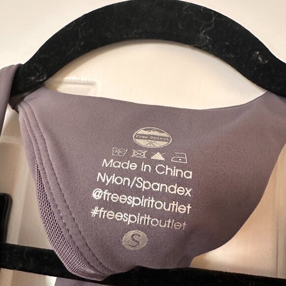 Free Spirit Sportsbra - Picture 2 of 3